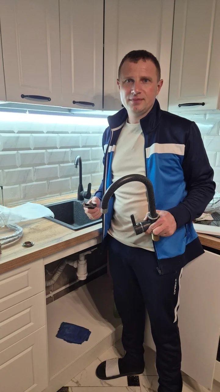Замена смесителя на кухне в Краснодаре