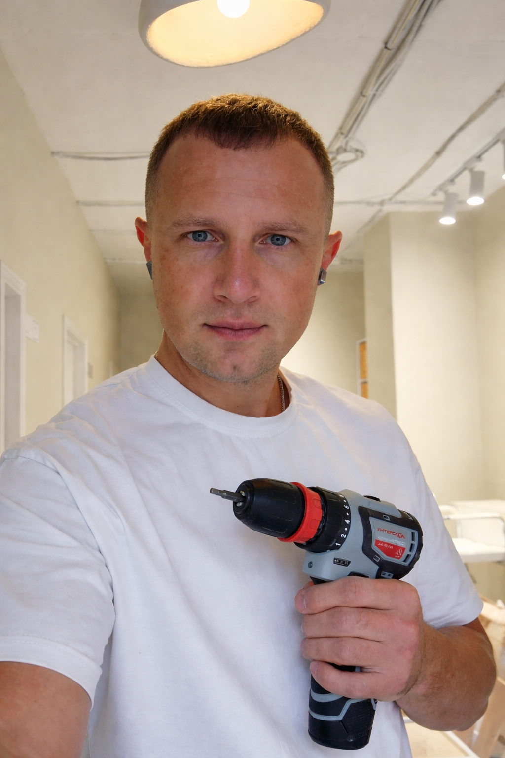 Василий Воропаев, частный мастер по дому